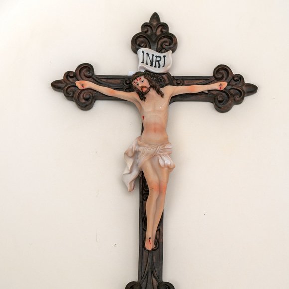 Jesus Christ 15" Wall Mounted INRI Jesus Christ Crucifix Catholic Cross - Picture 5 of 6
